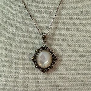 Elegant Silver Pendant Necklace